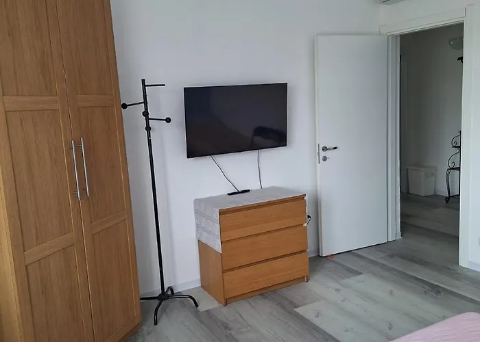 Giada Пескьера-дель-Гарда