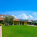 Giada Πανσιόν
